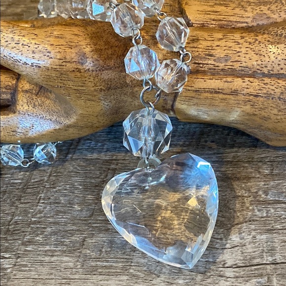 Vintage Elegant Lightweight Heart Pendant Necklace 12” SO SPARKLY 💫 - Picture 6 of 16